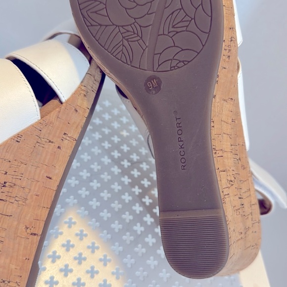 Rockport TruTech White Leather Wedge Heel Sandals Size 9 M Velcro Closure - Picture 9 of 11